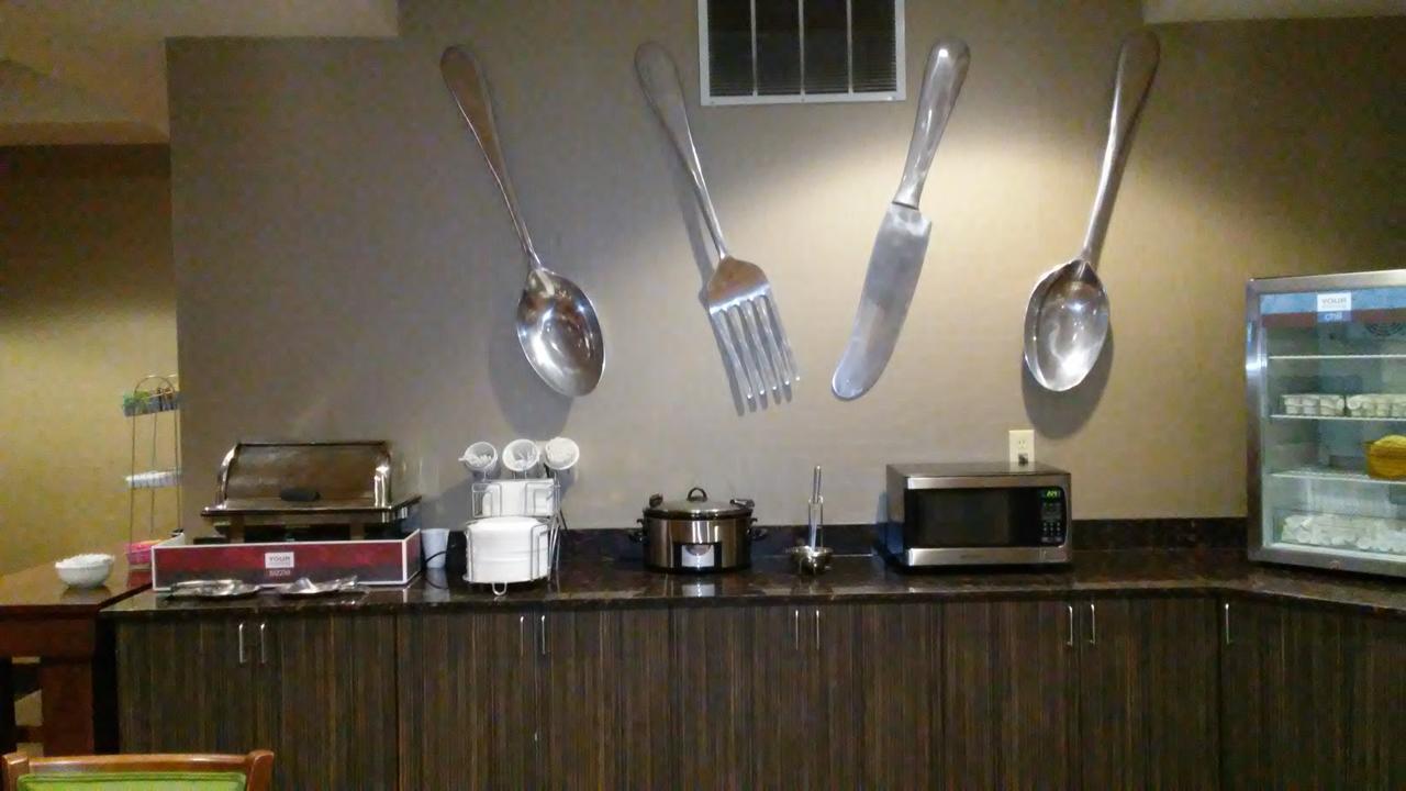Junction City Inn & Suites Room photo