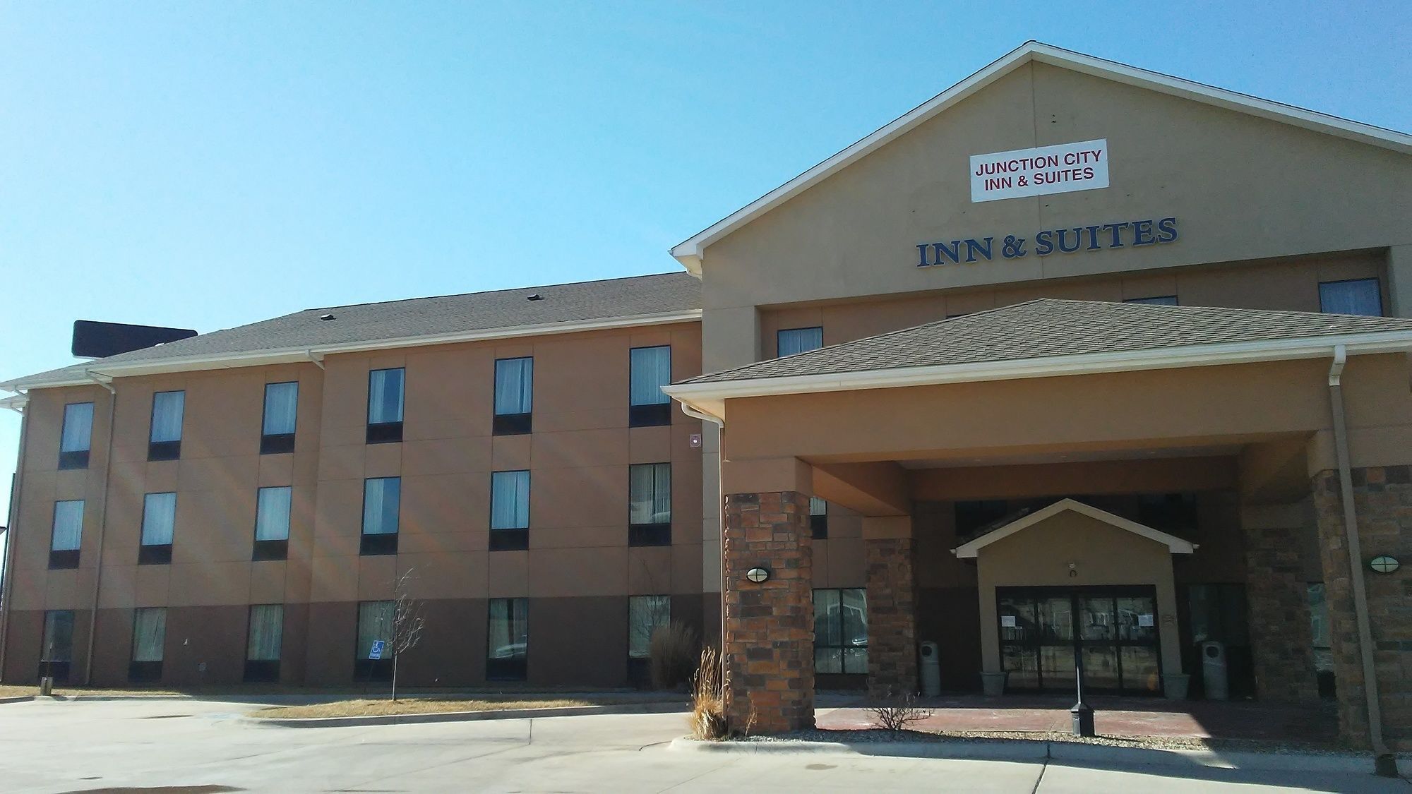 Junction City Inn & Suites Exterior photo